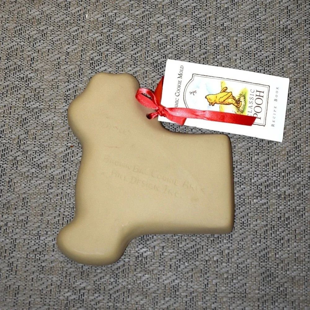 Brown Bag Cookie Art Winnie the Pooh Cookie‎ Mold Tan NEW Pooh's Letter Ceramic